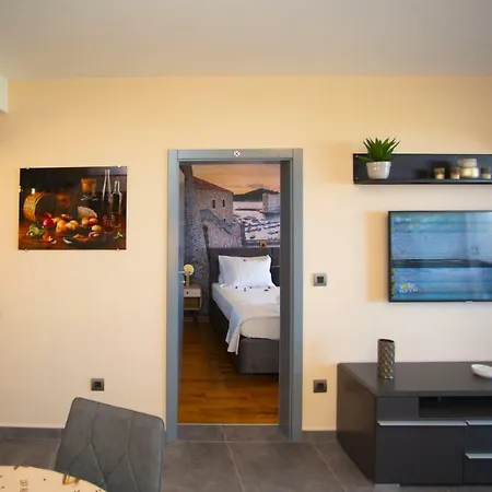 Edgar מאקרסקה