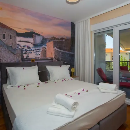 Edgar Apartment Makarska